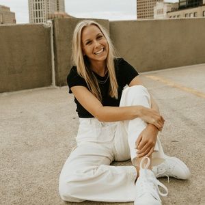 Meet your Posher, Ansley